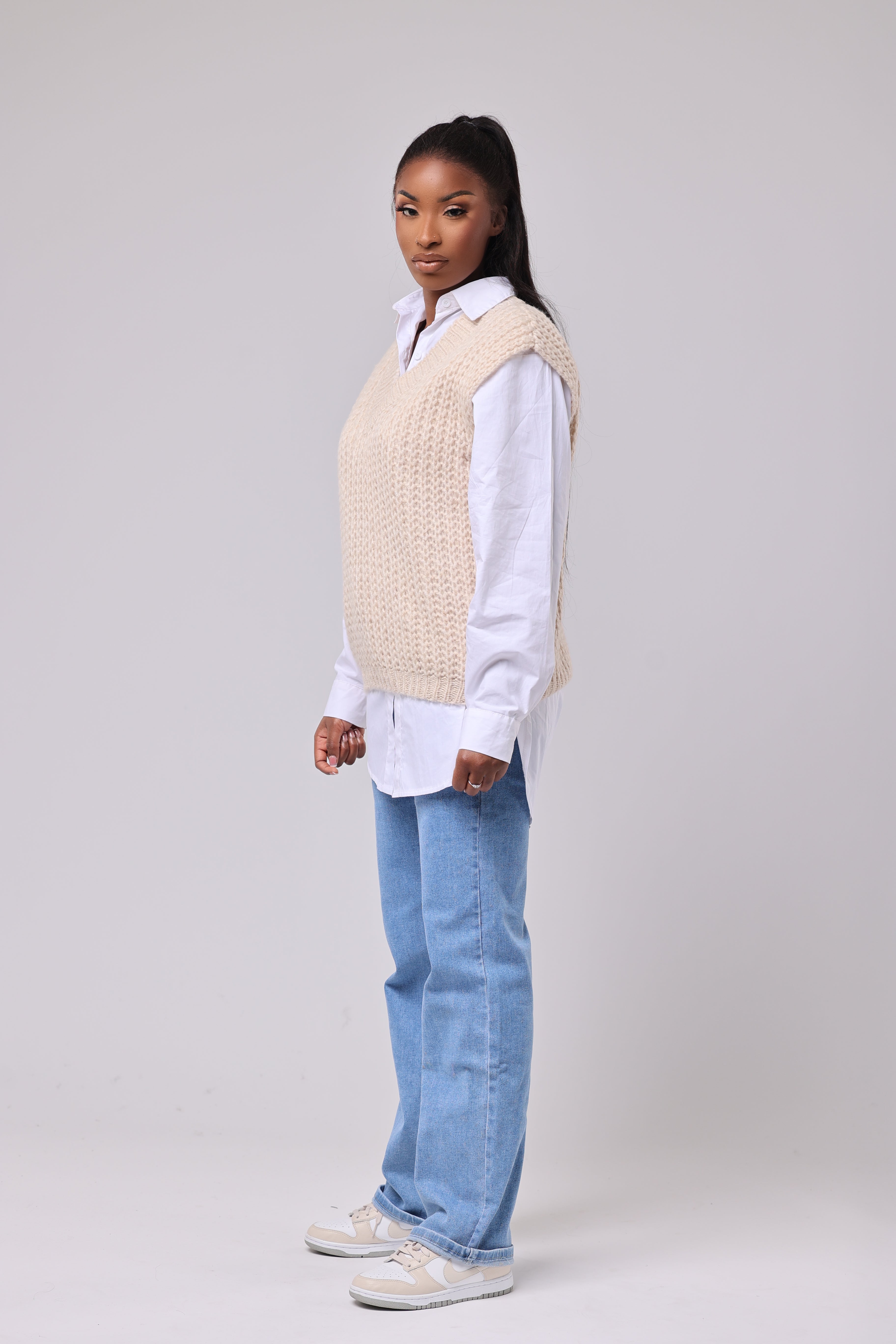 PULL SANS MANCHE EN LAINE