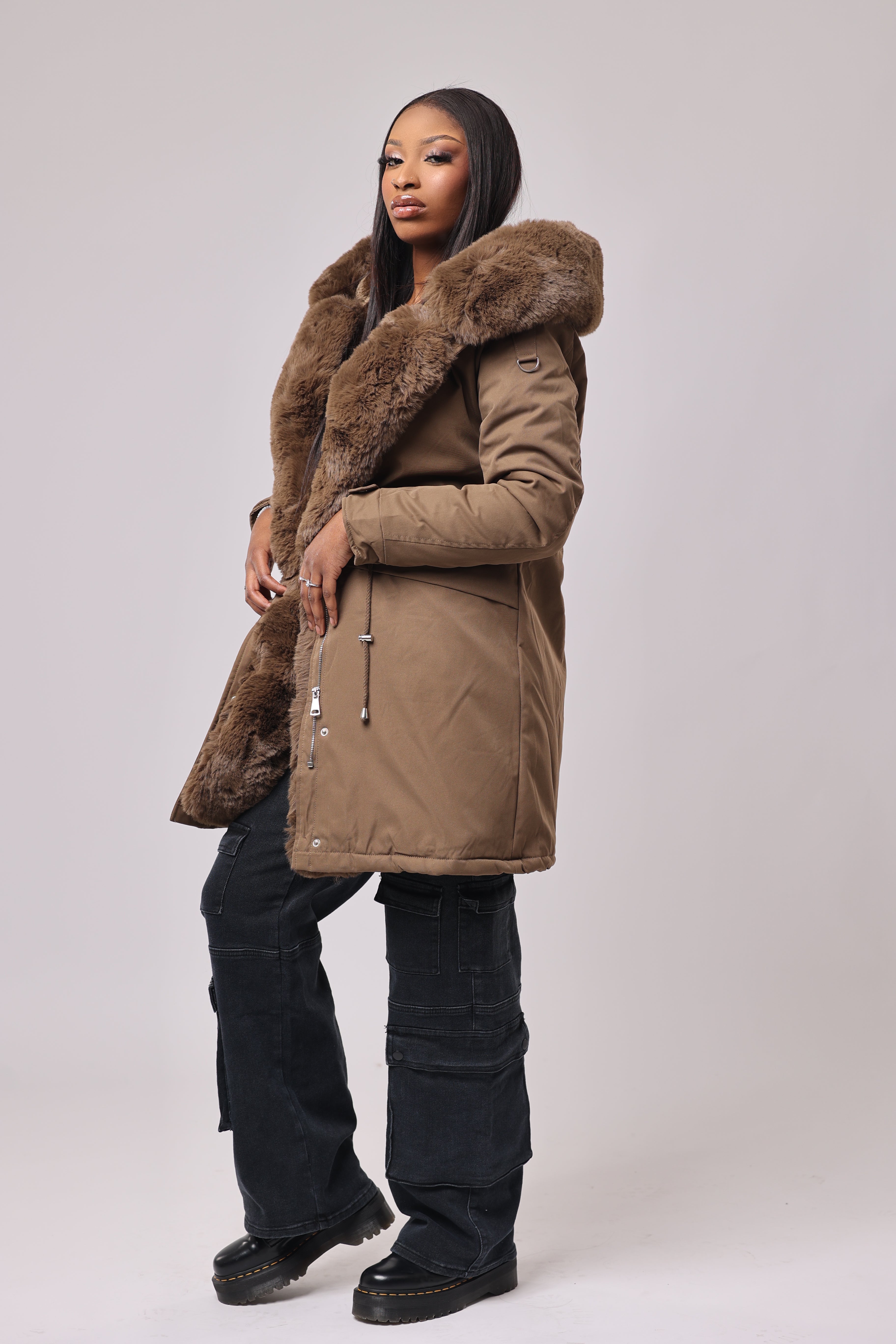 Manteau fourre sale